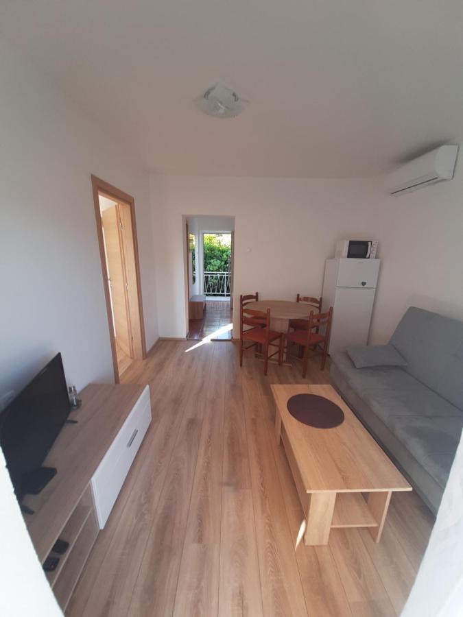 Carlos Apartment Selce Exterior photo